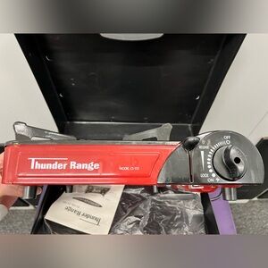 Thunder Range Portable Gas Stove with carry case, in used condition